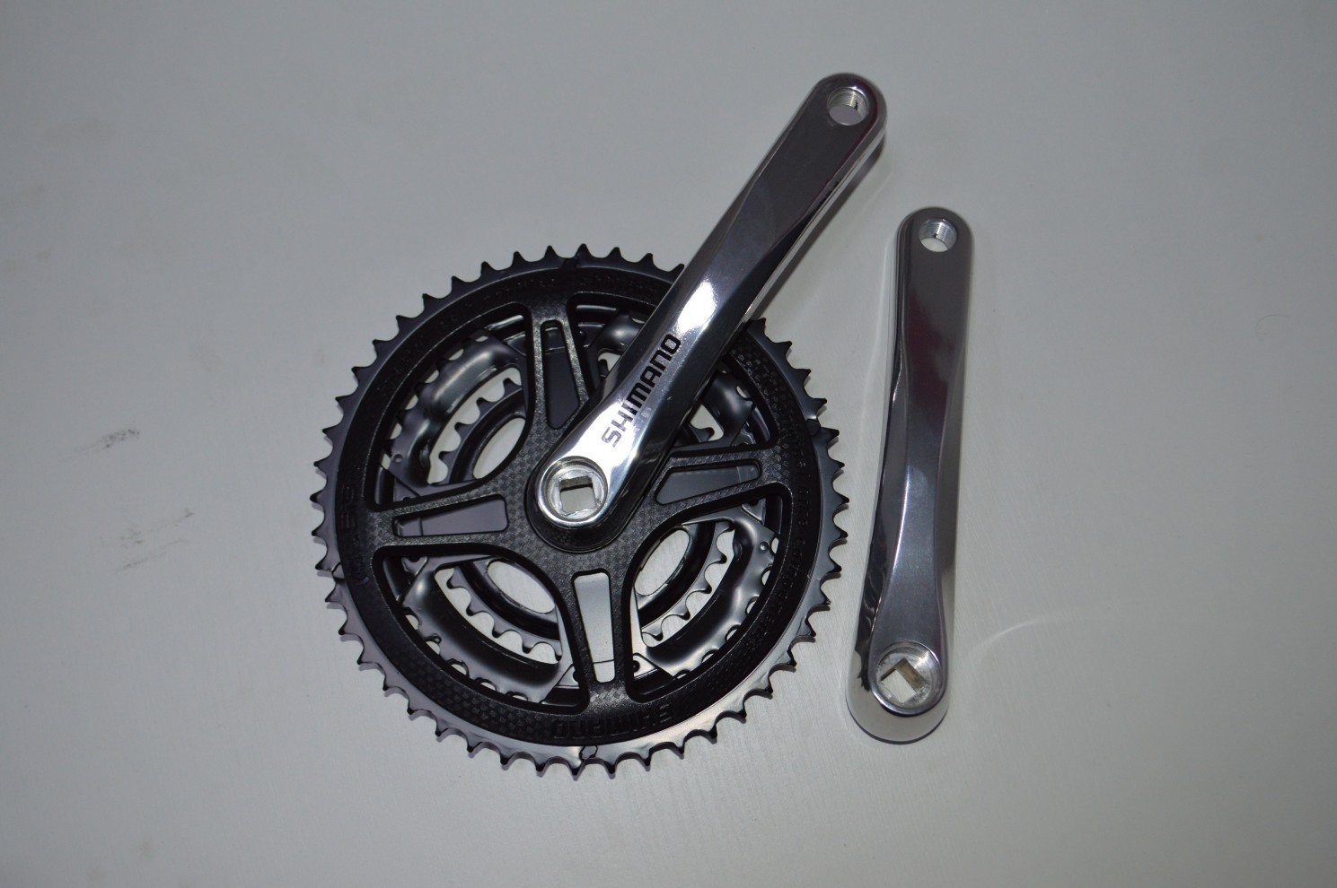 Шатун со звездой SHIMANO CM-151 48/38/28 