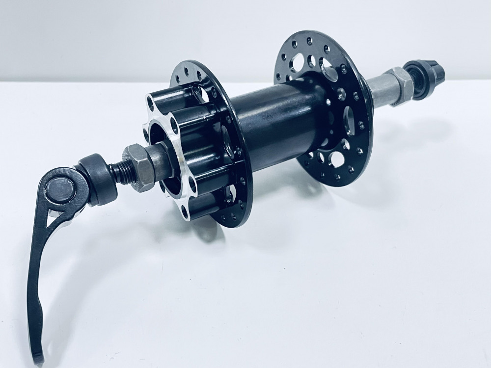 Втулка задняя спорт сталь Shunfeng SF-HB25R 32H DISK 6 Болтов эксцентрик, код 40362 