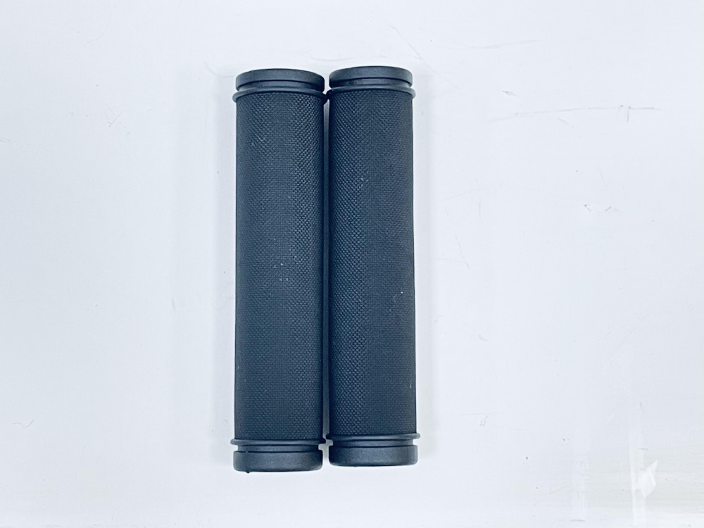 Ручка руля резиновая Lorak 41251 130mm 