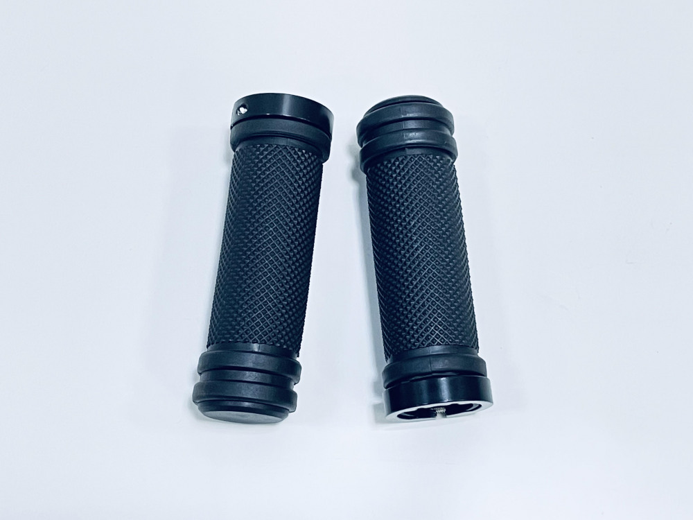 Ручка руля резиновая (120mm) с зажимом под шестигранник, код 41366 