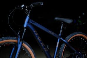 FOLTAS 22 Matt Black/Blue (22" 7ск.)  