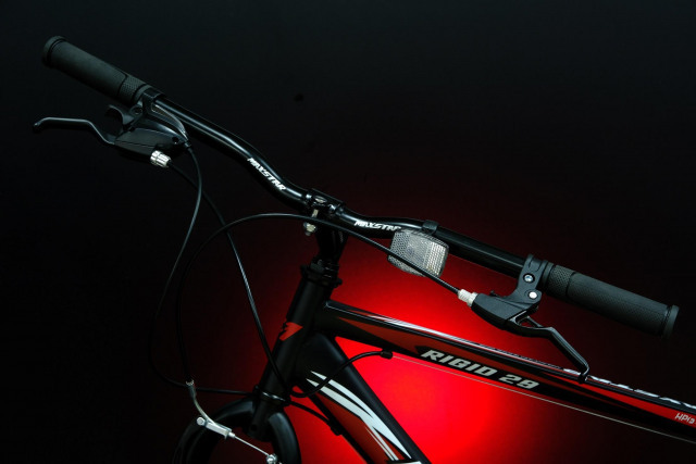 MAXSTAR Rigid 29 Чёрный/Красный  