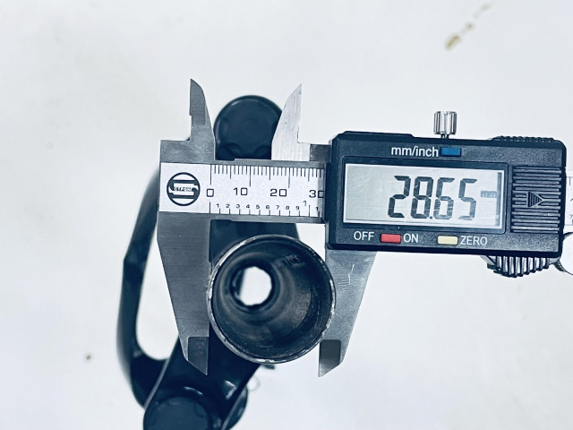 Вилка 27.5" аморт сталь резьбовая 1/8 Disk, код 33172  