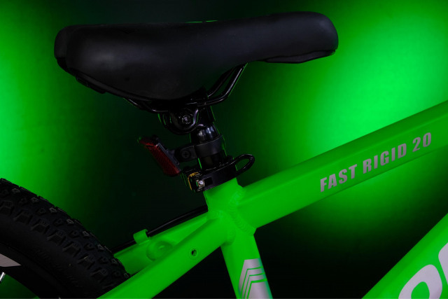 LORAK Fast Rigid 1sp 20 Матовый Зелёный  