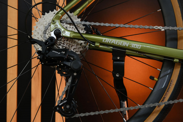 LORAK Gravel 300 Зелёный рама 510mm  