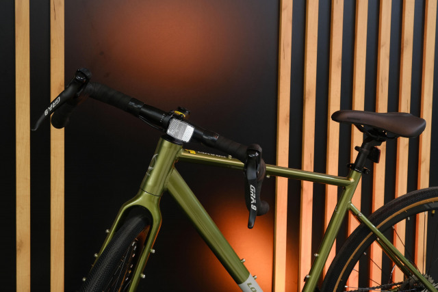 LORAK Gravel 300 Зелёный рама 480mm  