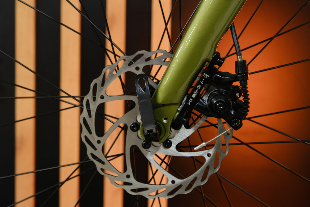 LORAK Gravel 300 Зелёный рама 480mm  