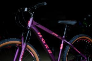FOLTAS 22 Matt Black/Pink (22" 7ск.)  